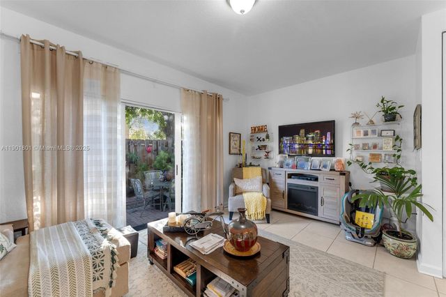 1595 NE 33rd Rd 112-3, Homestead, FL 33033