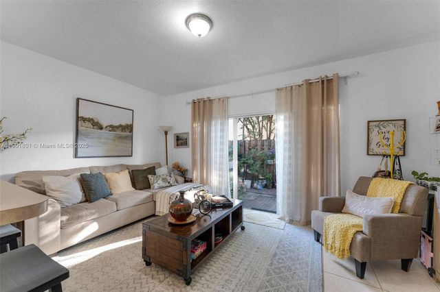 1595 NE 33rd Rd 112-3, Homestead, FL 33033