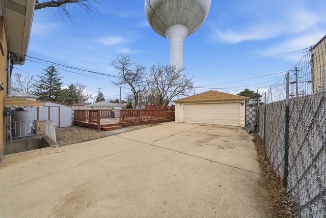 3841 Arthur Avenue, Brookfield, IL 60513