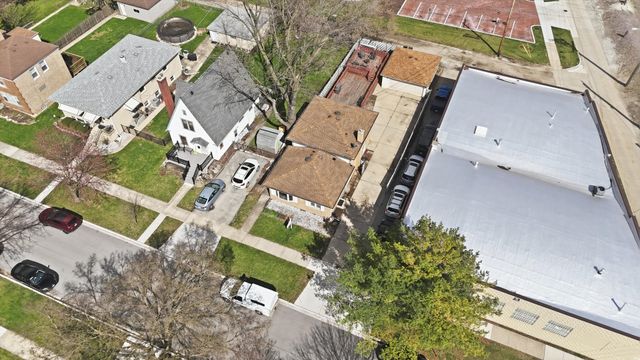 3841 Arthur Avenue, Brookfield, IL 60513