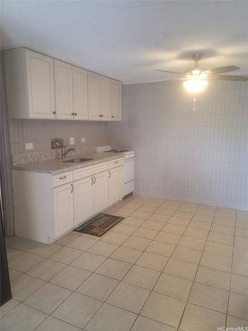 85-003 Pokai Bay Street 201, Waianae, HI 96792