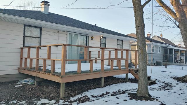 2412 HOBSON Road, Fort Wayne, IN 46805