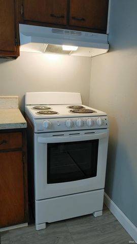 2412 HOBSON Road, Fort Wayne, IN 46805