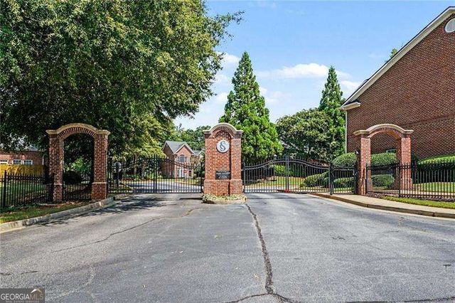 5004 Lexington Drive, Roswell, GA 30075