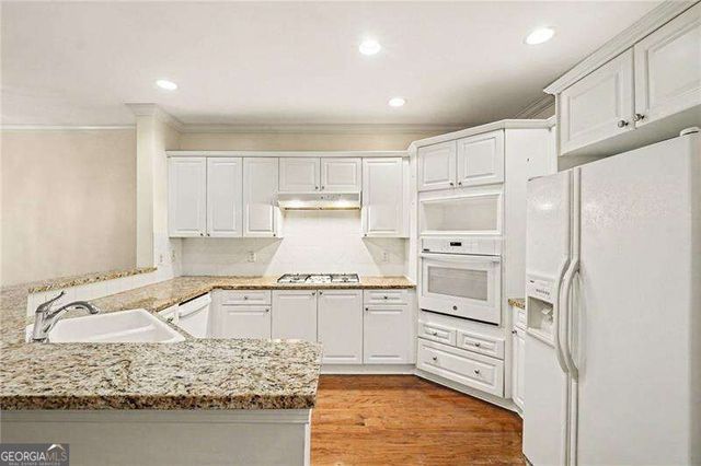 5004 Lexington Drive, Roswell, GA 30075