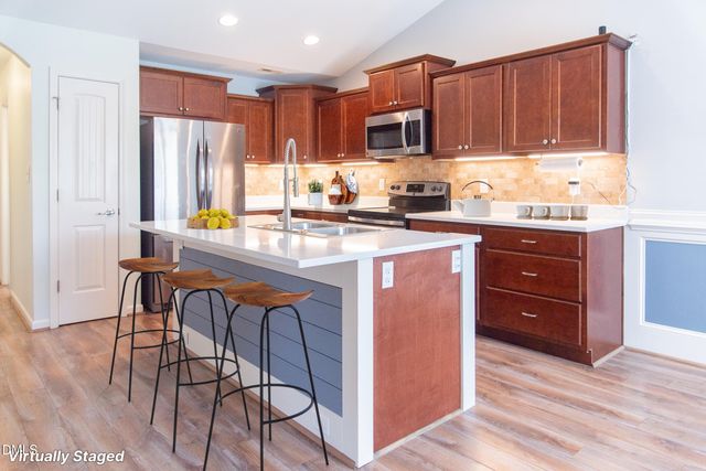 127 Woodglen Drive, Clayton, NC 27527
