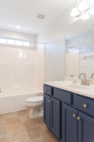 127 Woodglen Drive, Clayton, NC 27527