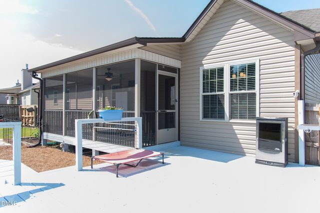 127 Woodglen Drive, Clayton, NC 27527