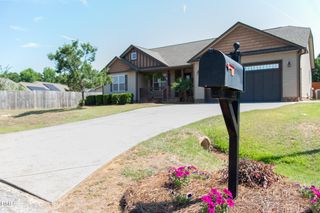 127 Woodglen Drive, Clayton, NC 27527