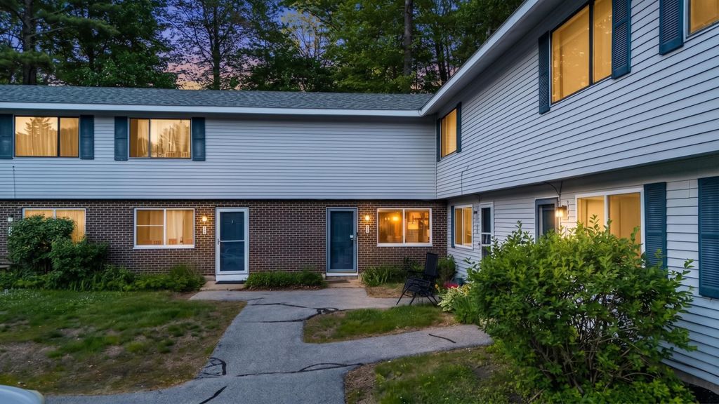 616 Portland St Unit 27, Rochester, NH 03867