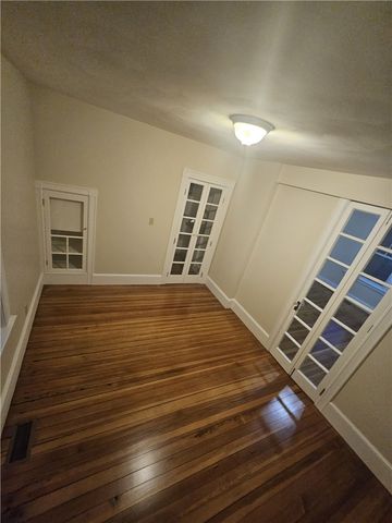 138 Martin Street, East Providence, RI 02914