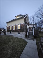 138 Martin Street, East Providence, RI 02914