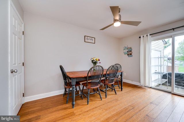 564 E LINDEN ST, Fleetwood, PA 19522