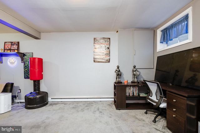 564 E LINDEN ST, Fleetwood, PA 19522