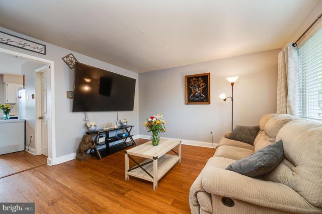 564 E LINDEN ST, Fleetwood, PA 19522