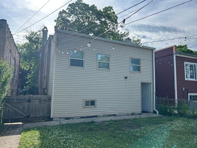 2639 Cuyler Avenue, Berwyn, IL 60402