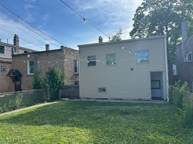 2639 Cuyler Avenue, Berwyn, IL 60402