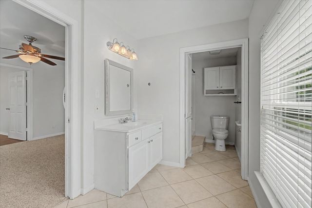 413 Farrer Street, Angleton, TX 77515