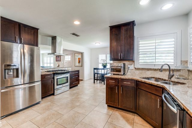 4303 Skillman Street, Dallas, TX 75206