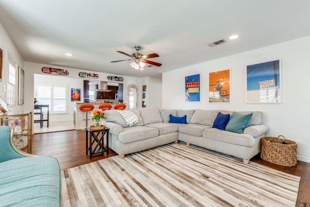 4303 Skillman Street, Dallas, TX 75206