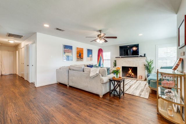 4303 Skillman Street, Dallas, TX 75206