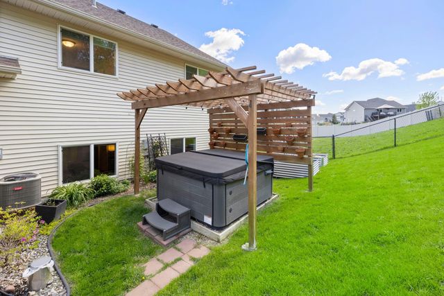 4029 129th Street, Savage, MN 55378