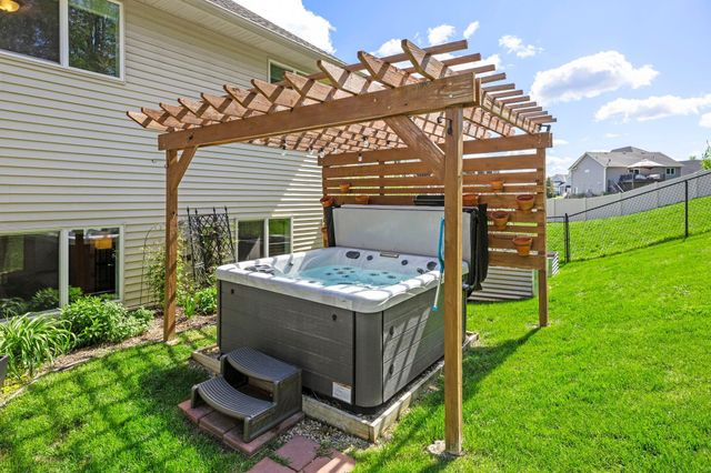 4029 129th Street, Savage, MN 55378