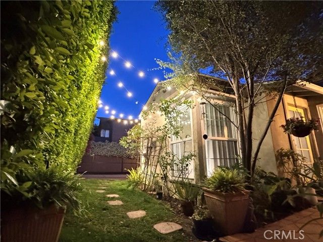 5130 W 20th, Los Angeles, CA 90016