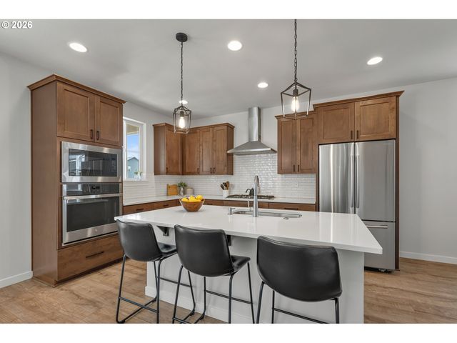 6748 Sw LUPINE Way, Wilsonville, OR 97070
