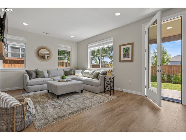 6748 Sw LUPINE Way, Wilsonville, OR 97070