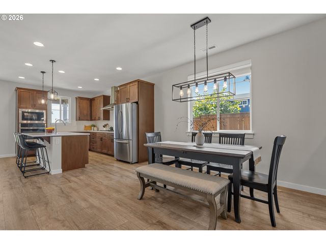 6748 Sw LUPINE Way, Wilsonville, OR 97070