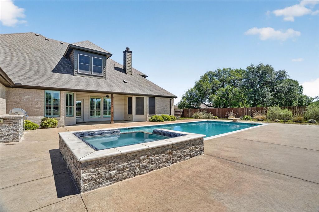 2000 Adams Lane S, Azle, TX 76020 — photo 4