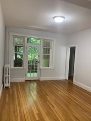 35 Mount Hood 7, Boston, MA 02134