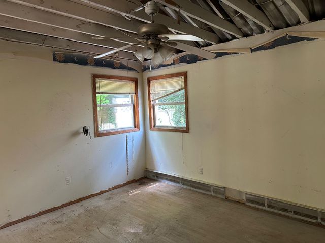 12 Hampton Road, Sound Beach, NY 11789
