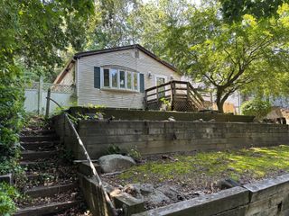 12 Hampton Road, Sound Beach, NY 11789