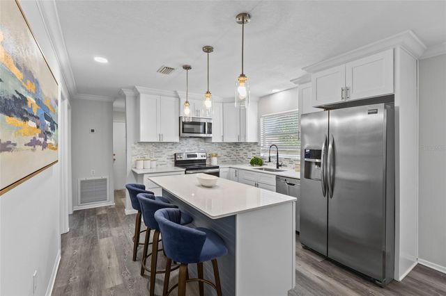 1008 37TH STREET W, Bradenton, FL 34205