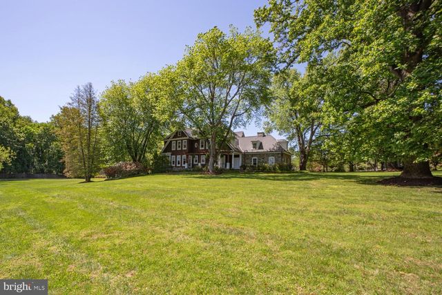 8800 SAUNDERS LN, Bethesda, MD 20817