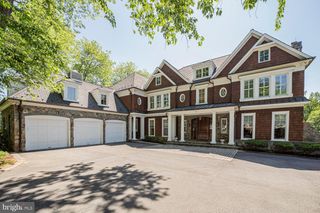 8800 SAUNDERS LN, Bethesda, MD 20817