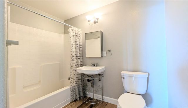 580 W Main Street 305, Alhambra, CA 91801