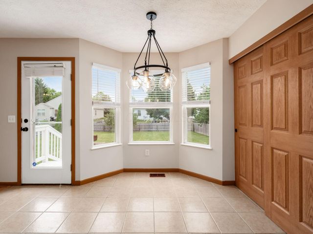 280 Stonhope Drive, Delaware, OH 43015