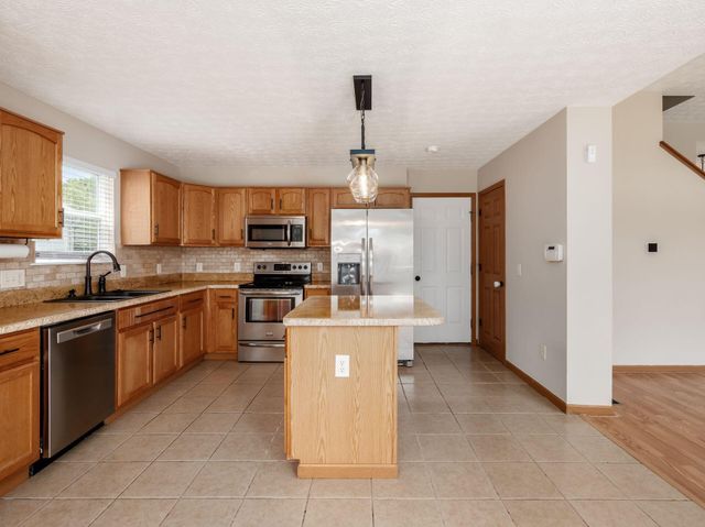 280 Stonhope Drive, Delaware, OH 43015
