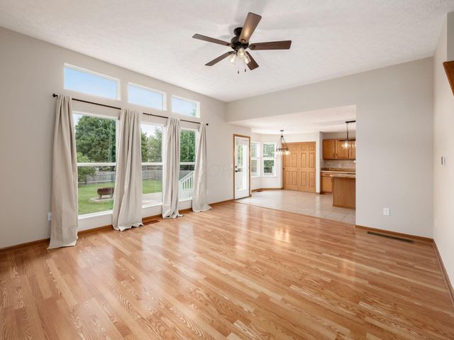 280 Stonhope Drive, Delaware, OH 43015