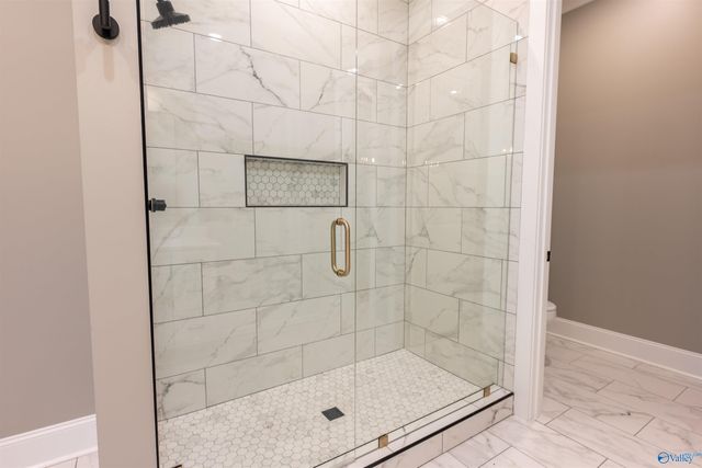 109 Whistling Straits Way, Guntersville, AL 35976