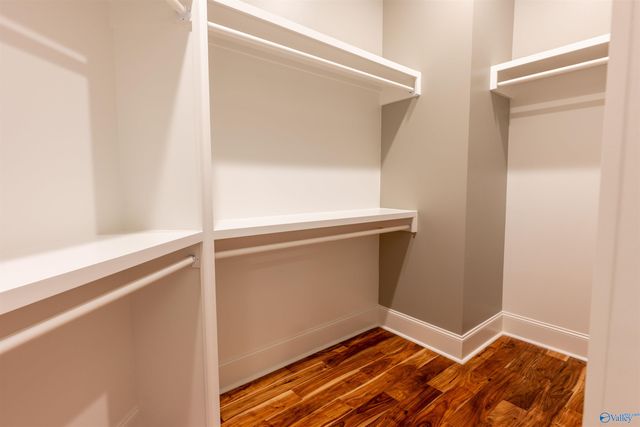 109 Whistling Straits Way, Guntersville, AL 35976