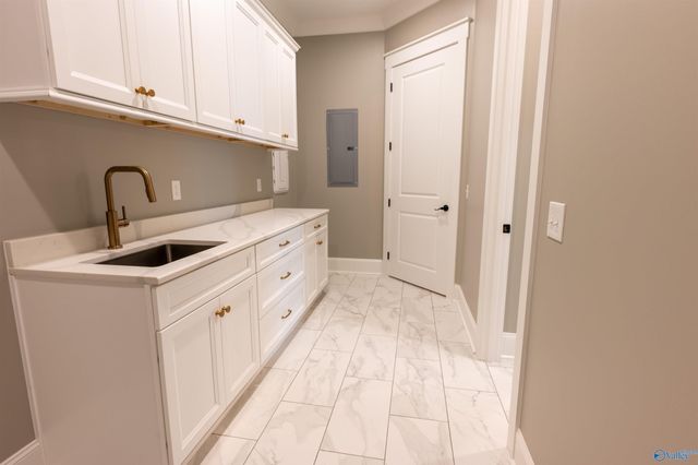 109 Whistling Straits Way, Guntersville, AL 35976