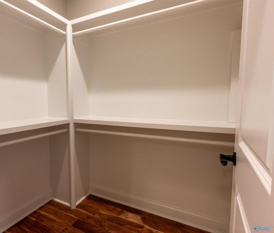 109 Whistling Straits Way, Guntersville, AL 35976