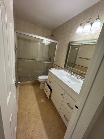 640 N 71st Ter, Hollywood, FL 33024