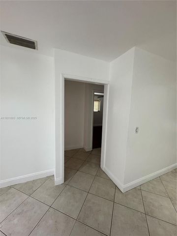 640 N 71st Ter, Hollywood, FL 33024