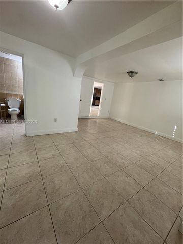 640 N 71st Ter, Hollywood, FL 33024