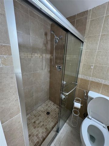 640 N 71st Ter, Hollywood, FL 33024